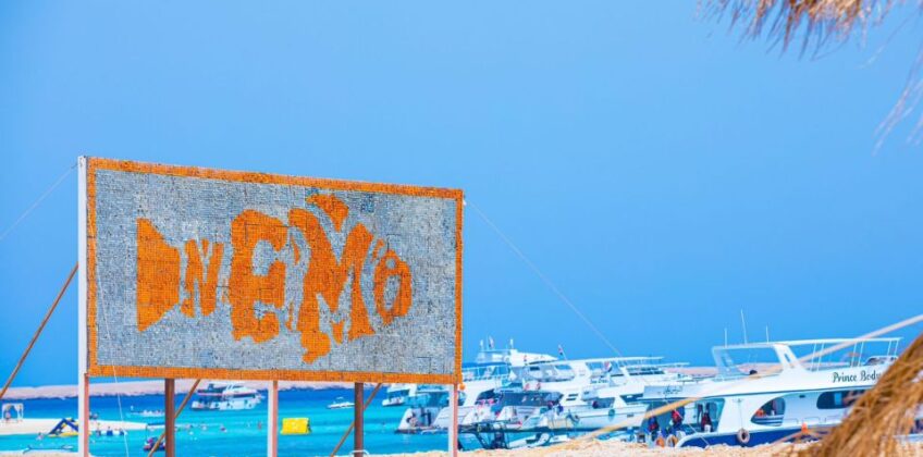 Full-day-Nemo-Island-Snorkelling-6