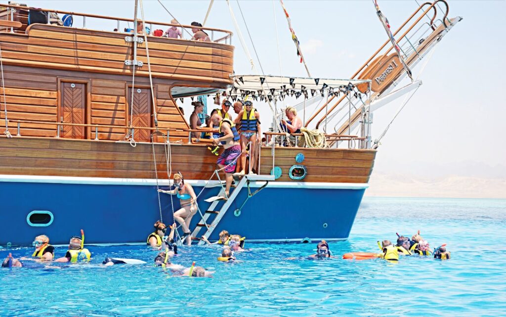 thumb_16755800_cover_header